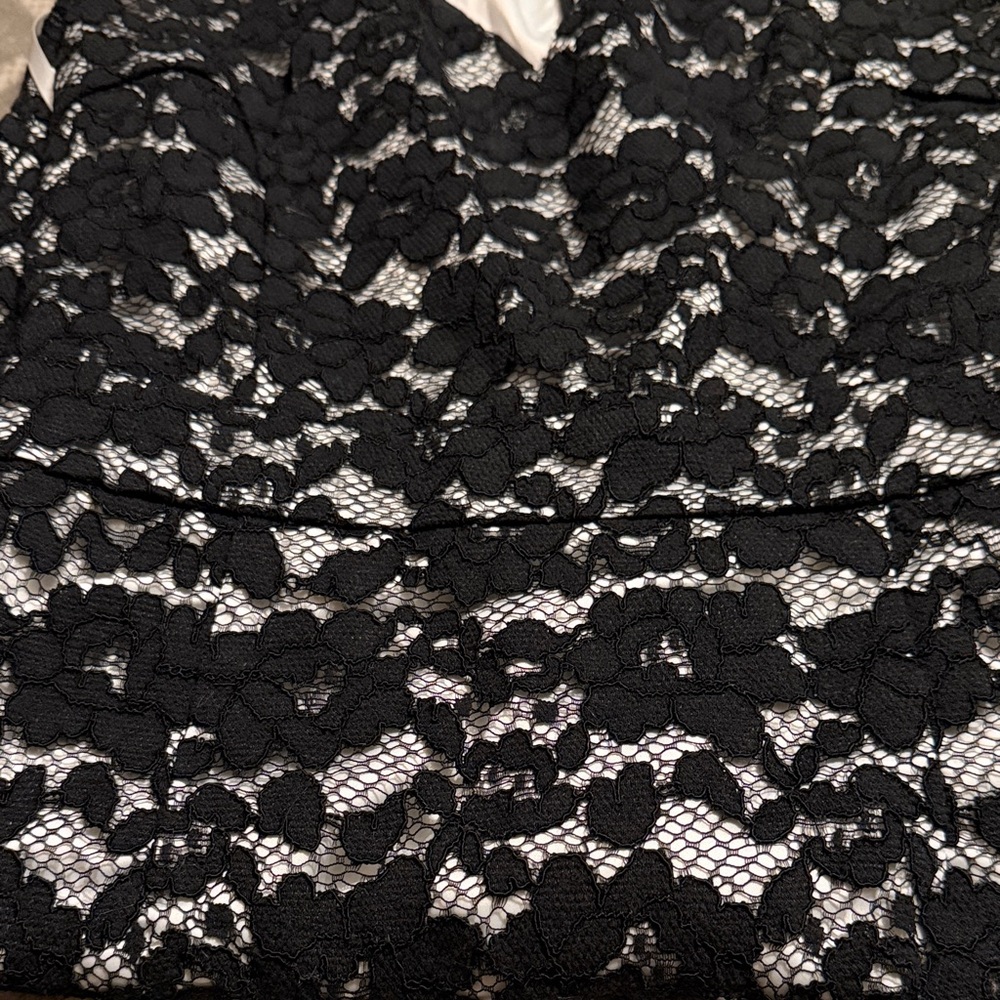 French Connection Elegant Black Floral Lace Dress (Size 6) - Picture 7 of 7